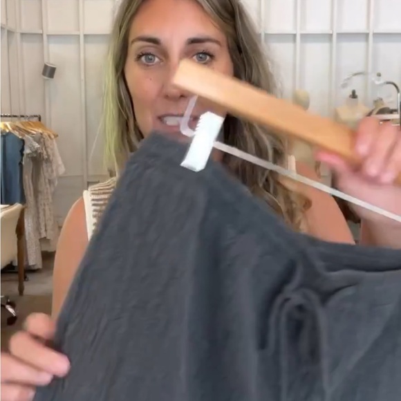 Neuflora Paxton Shorts | Size Medium - Picture 2 of 7